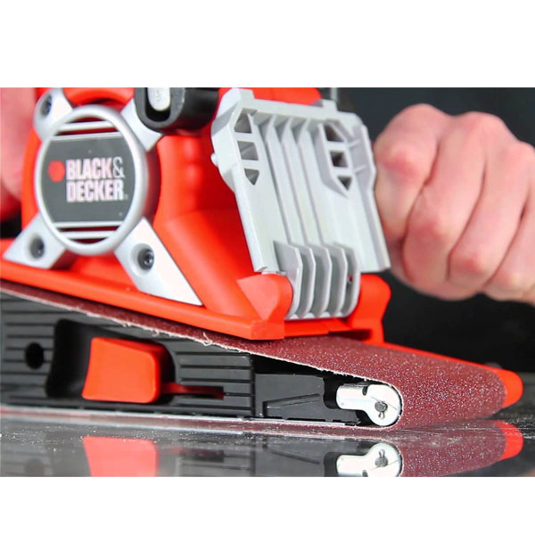 Ленточная шлифмашина Black+Decker KA88